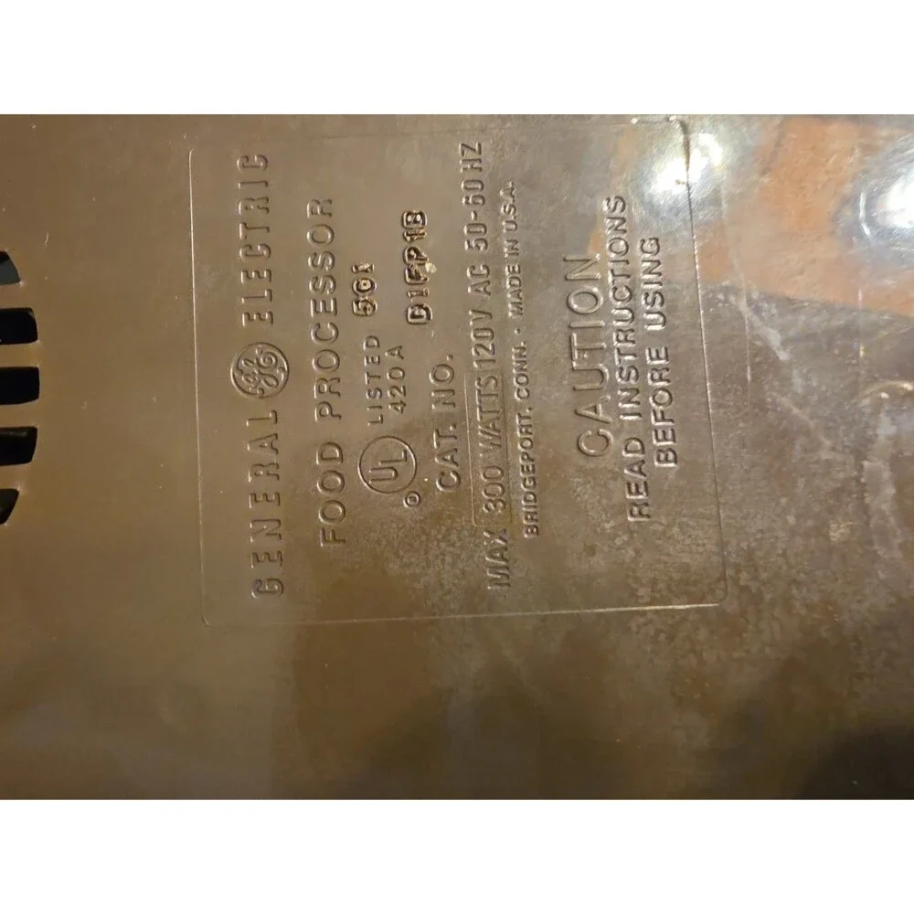 Vintage GE General Electric D1FP18 Food Processor Tested Works Slice/Shred Disc